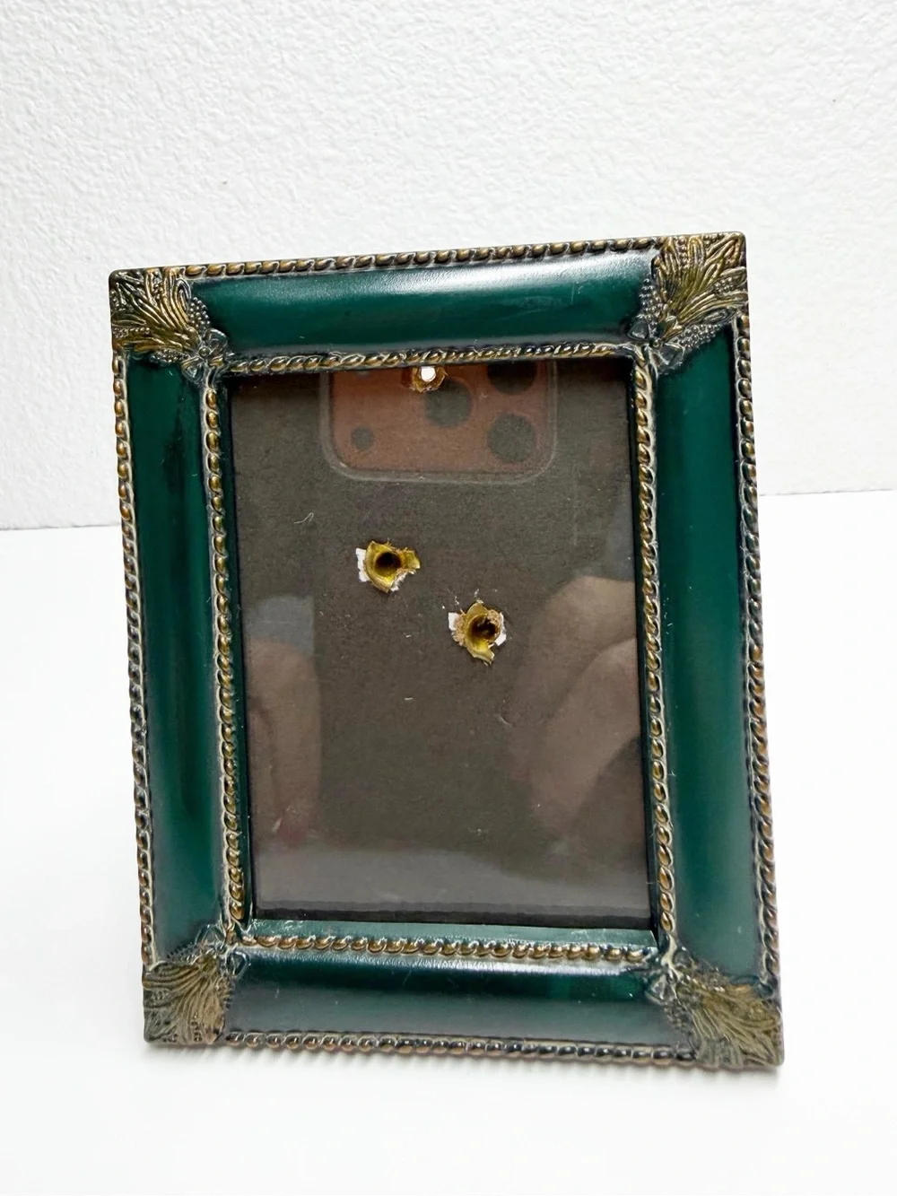Vintage Gold Ornate Trim Mini Picture Frame